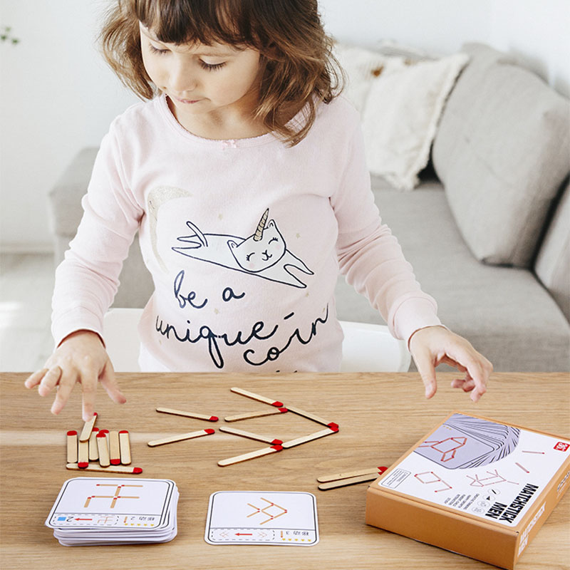 モンテッソーリの木製パズルと一致,幾何学的な数学ボードゲーム - Board Game Nature のレビューと価格