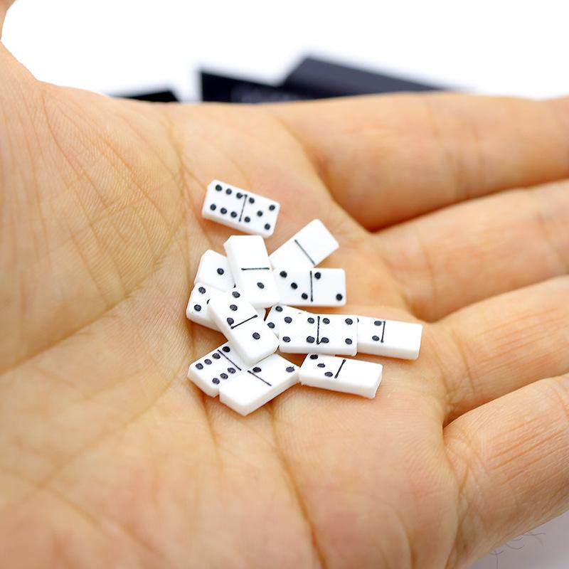 1 セット 1:12 ドールハウスアクセサリーミニチュアドミ - Board Game Design のレビューと価格